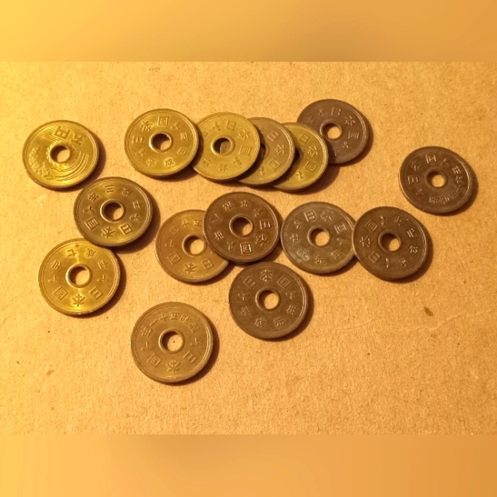 Japanese 5 Yen Coin Set